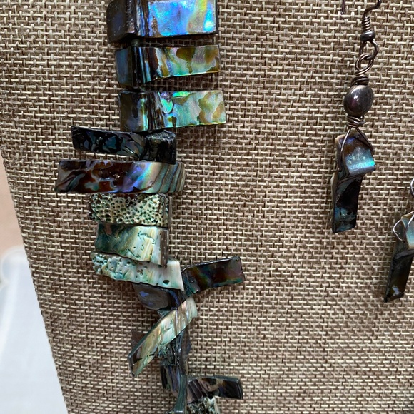 Handcrafted ABALONE SHELL Necklace and Pierced Earring Set Natural Shell - Picture 3 of 11